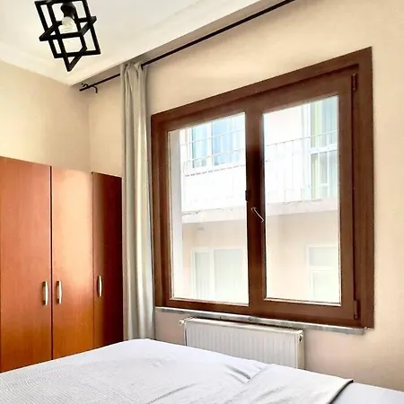 Cozy Corner In The Center Taksim